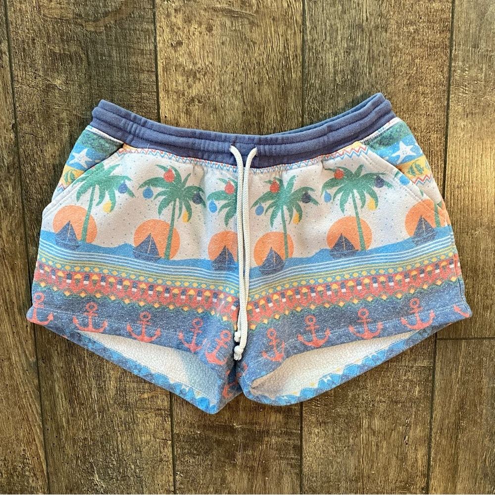 chubbies | The Lanais Shortie Sweat Shorts Multicolor Beachy Print